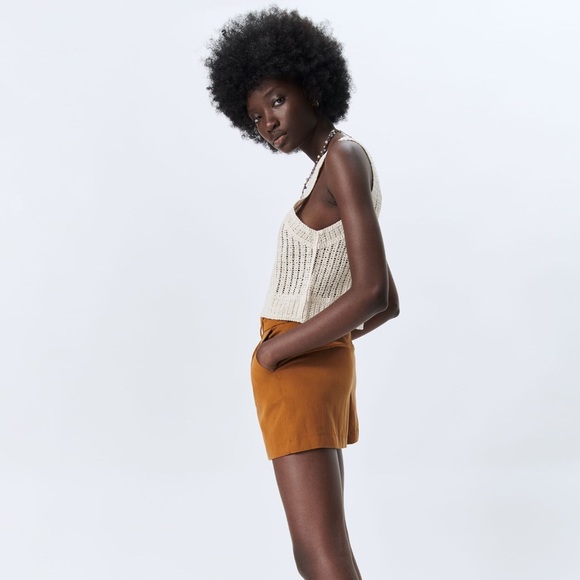 Zara caramel pleated shorts - Picture 5 of 8